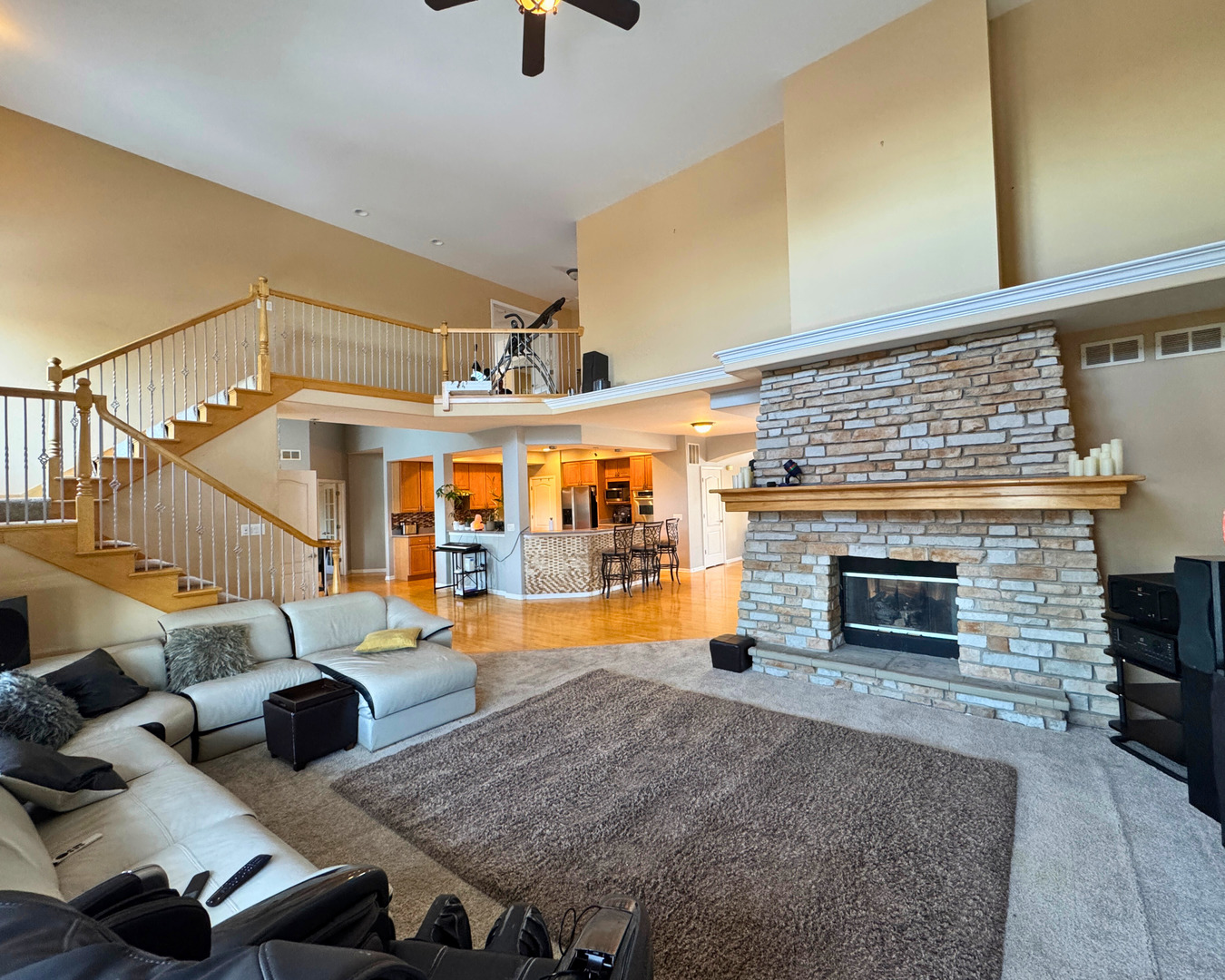 3805 Gladstone Drive Naperville IL 60565