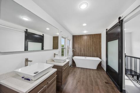 3121 North Nottingham Avenue Chicago IL 60634