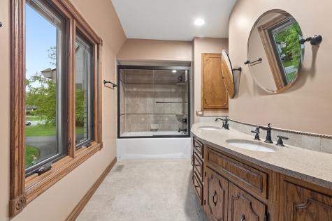 8002 West 127th Street Palos Park IL 60464
