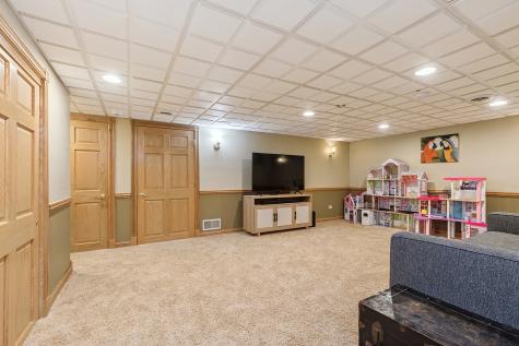 8002 West 127th Street Palos Park IL 60464