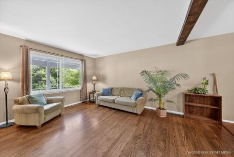 101 West Melody Lane Woodstock IL 60098