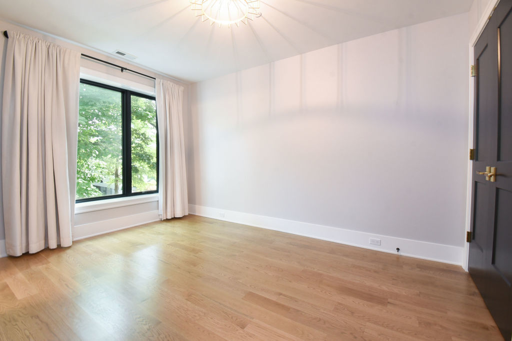 3644 North Bosworth Avenue Chicago IL 60613