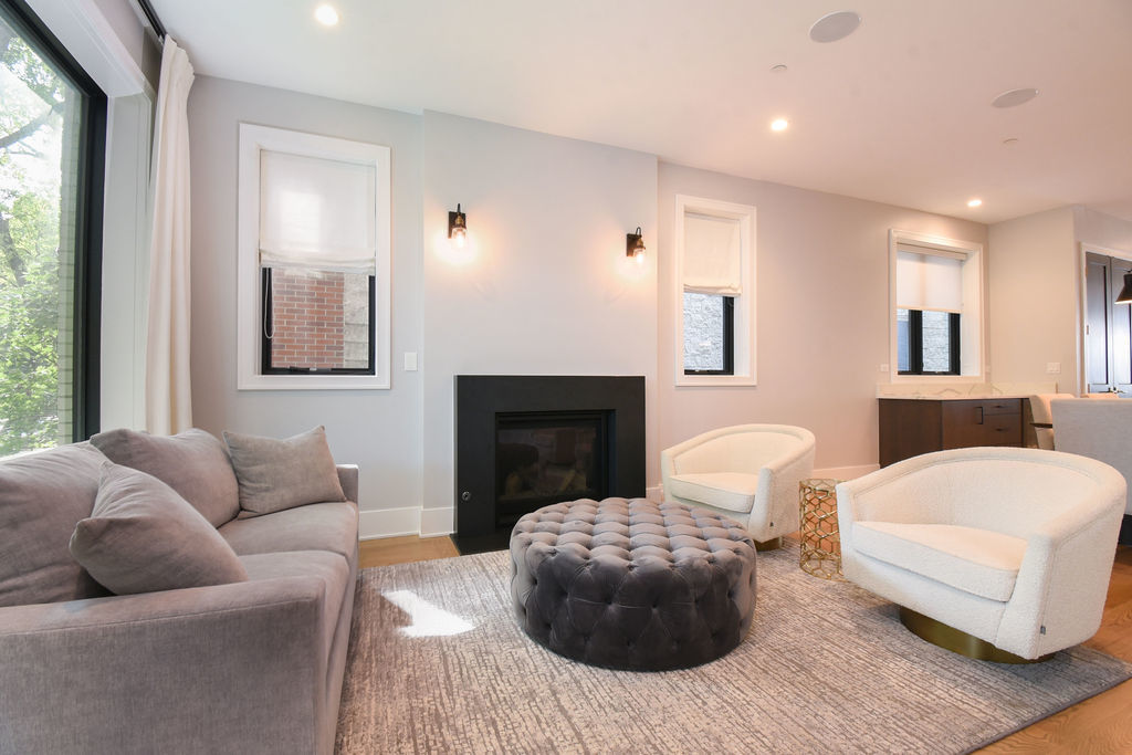 3644 North Bosworth Avenue Chicago IL 60613