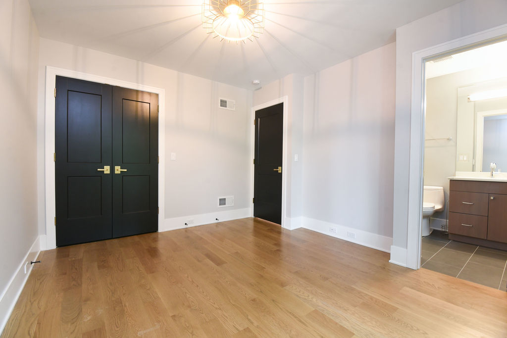 3644 North Bosworth Avenue Chicago IL 60613