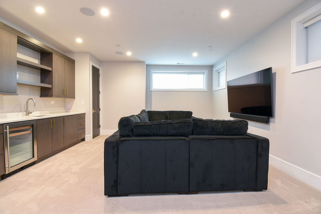 3644 North Bosworth Avenue Chicago IL 60613