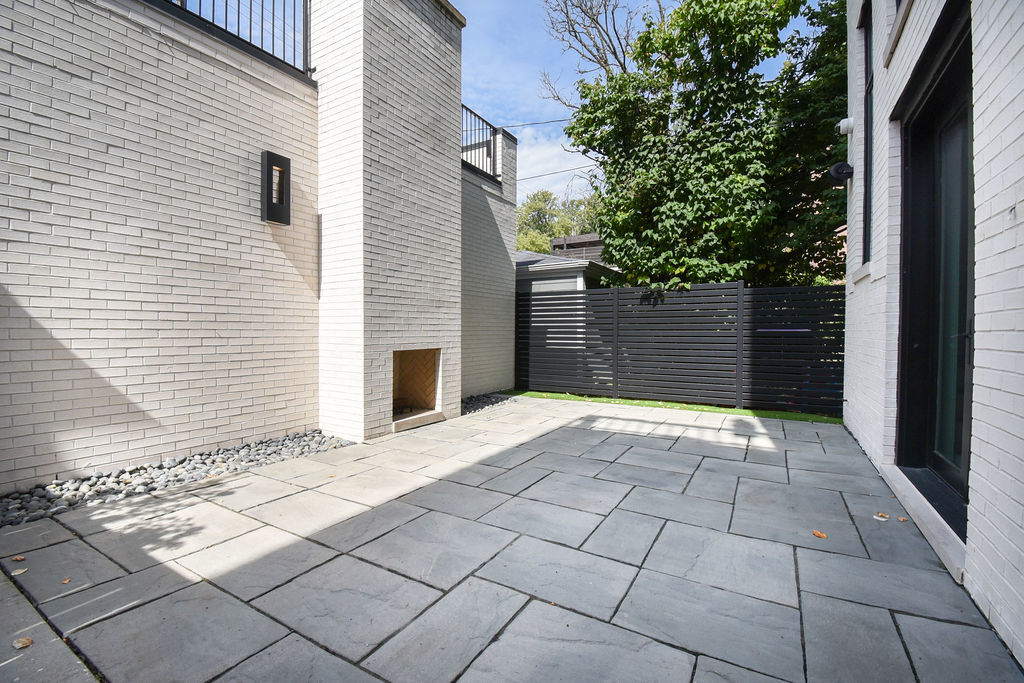 3644 North Bosworth Avenue Chicago IL 60613