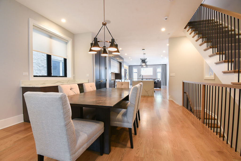 3644 North Bosworth Avenue Chicago IL 60613