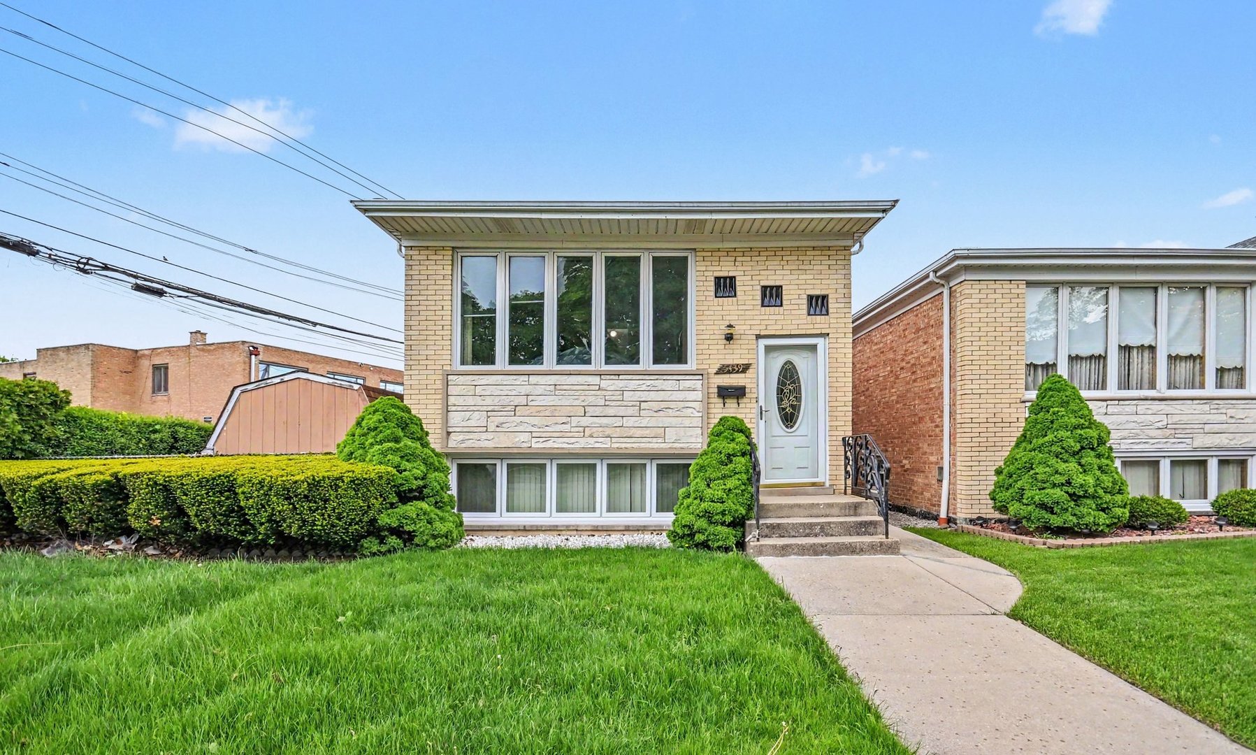 5439 North Neva Avenue Chicago IL 60656