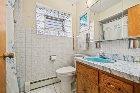 5439 North Neva Avenue Chicago IL 60656