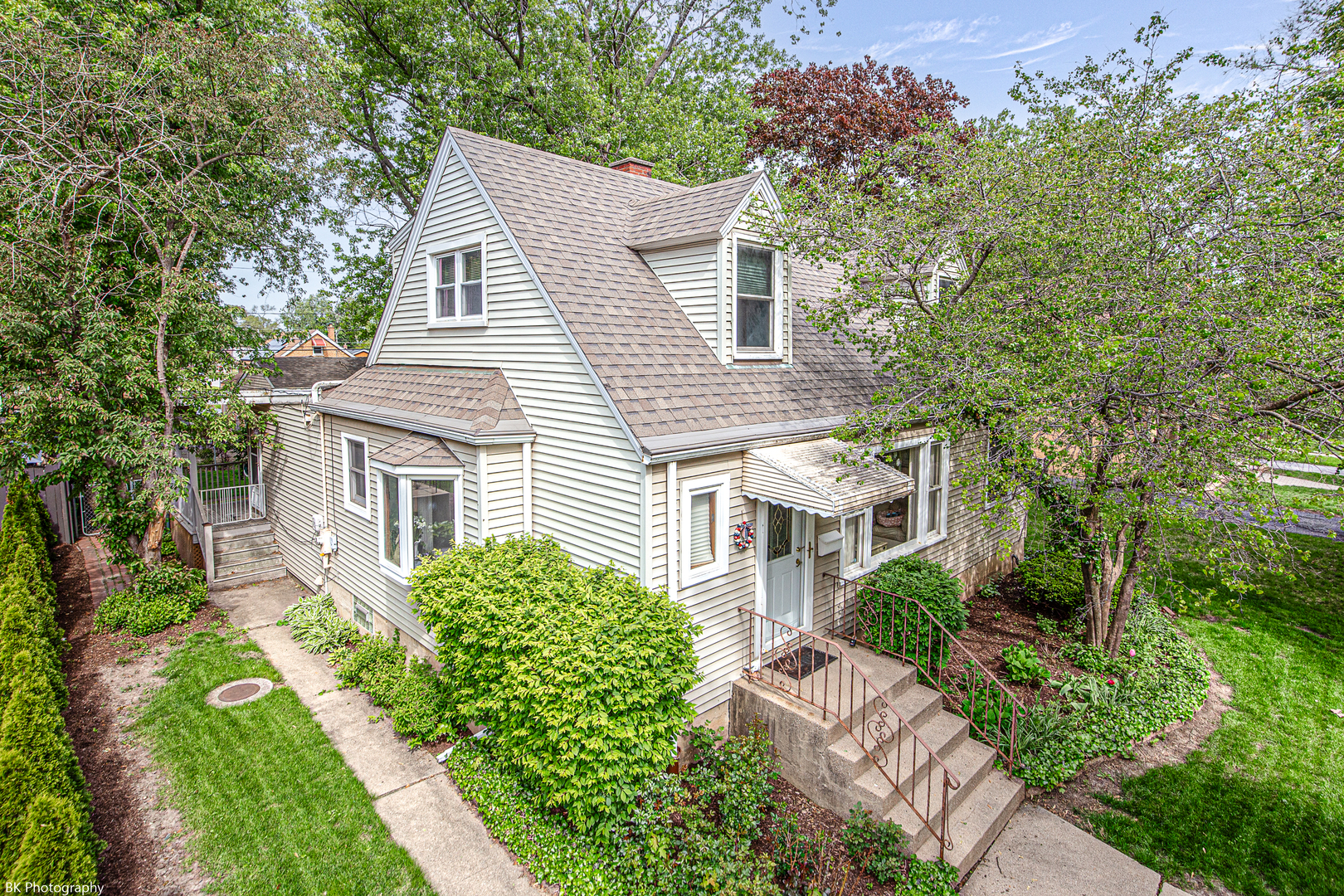 12134 Ann Street Blue Island IL 60406