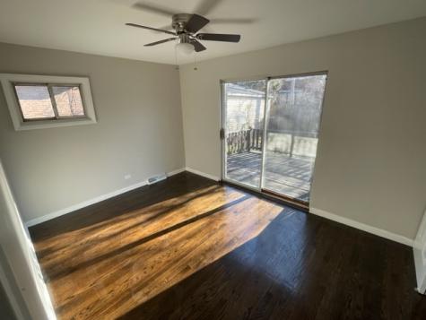 8658 South University Avenue Chicago IL 60619