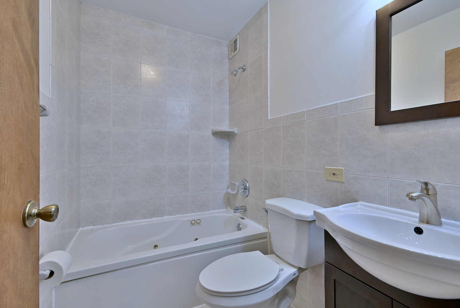 396 East Park Avenue Elmhurst IL 60126