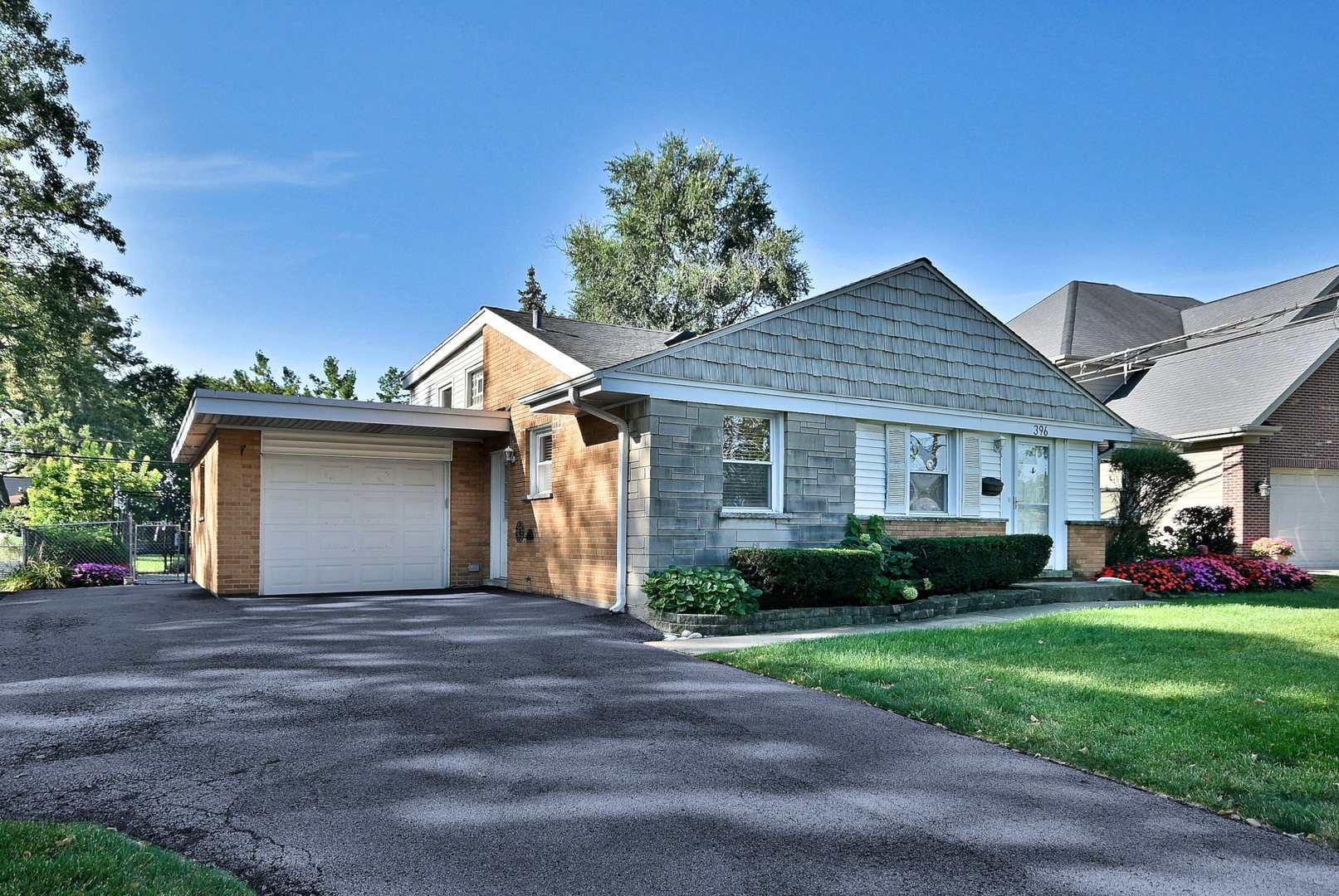 396 East Park Avenue Elmhurst IL 60126