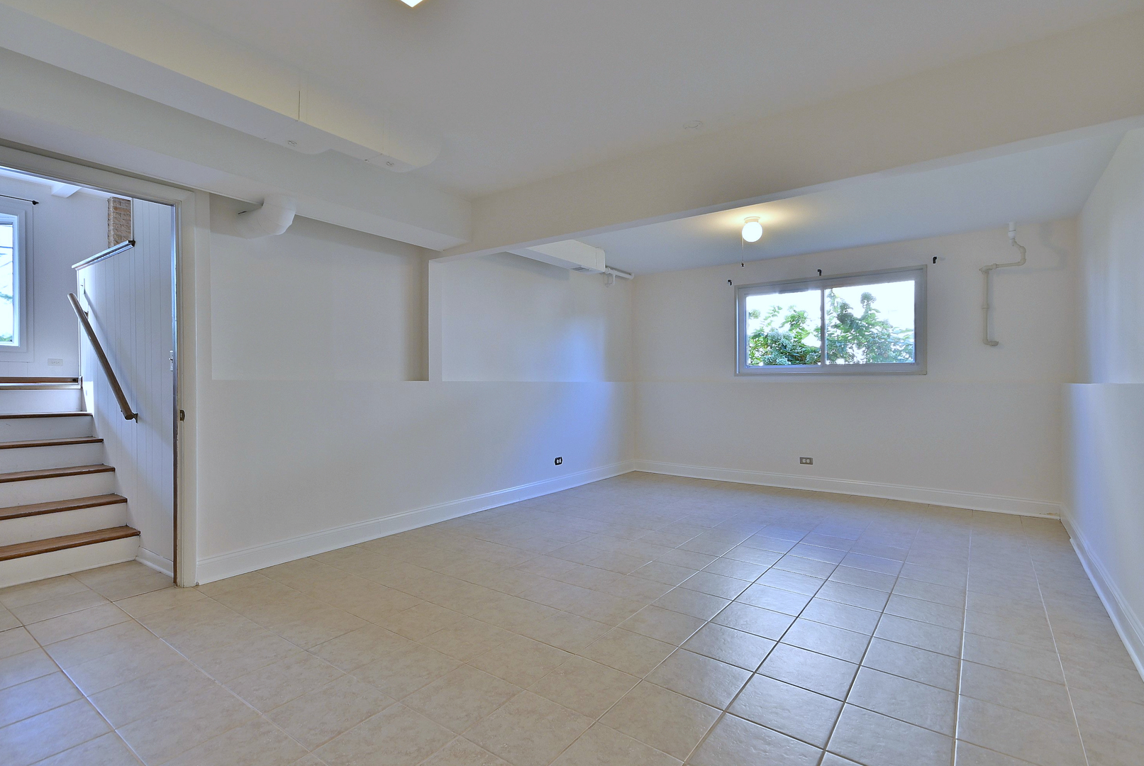 396 East Park Avenue Elmhurst IL 60126