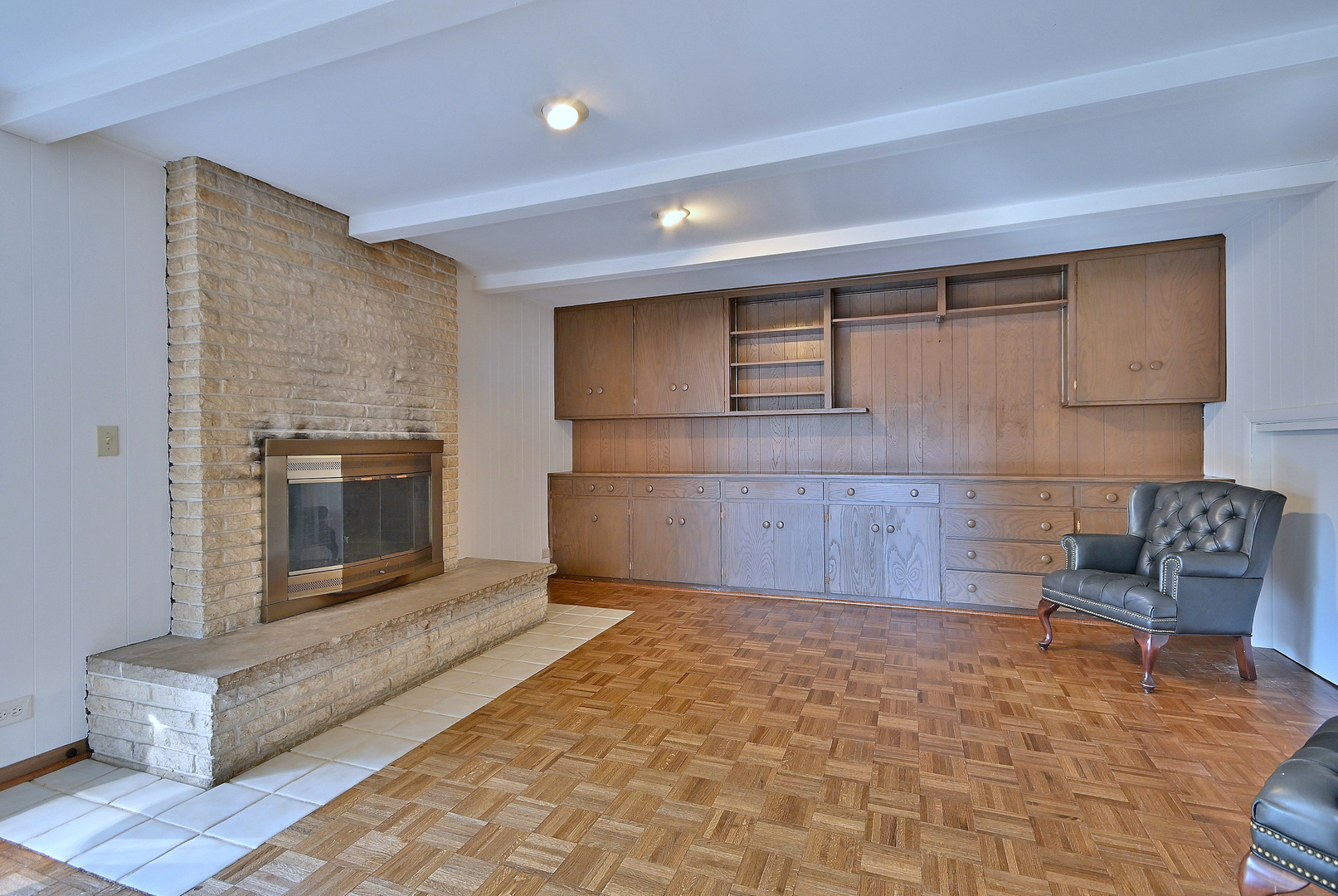 396 East Park Avenue Elmhurst IL 60126