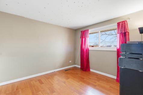 3924 167TH Place Country Club Hills IL 60478