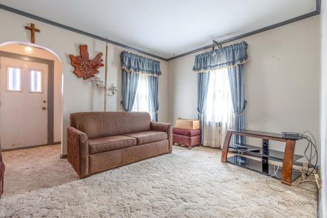 580 North Quentin Road Palatine IL 60067