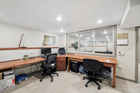 627 South East Avenue Oak Park IL 60304