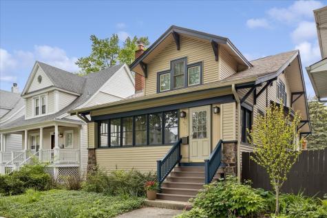 627 South East Avenue Oak Park IL 60304