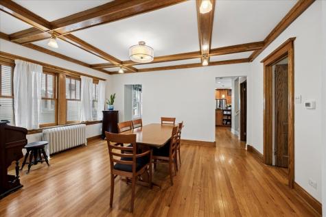 627 South East Avenue Oak Park IL 60304