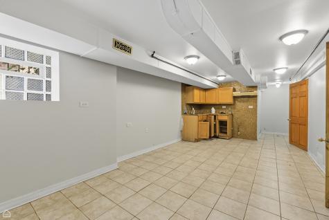 5820 South Washtenaw Avenue Chicago IL 60629