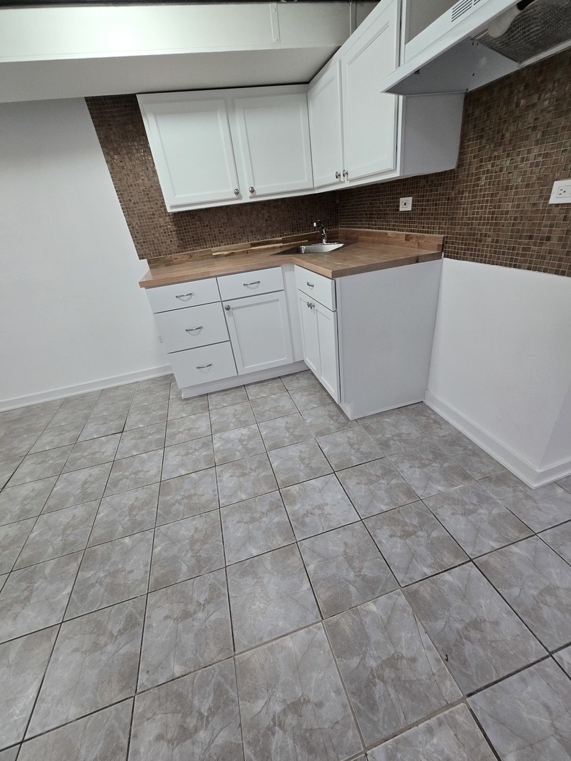 5820 South Washtenaw Avenue Chicago IL 60629