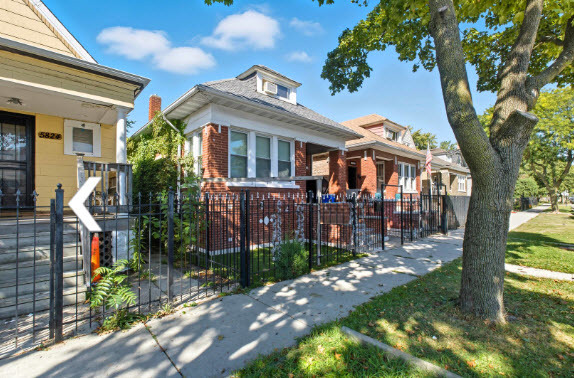 5820 South Washtenaw Avenue Chicago IL 60629