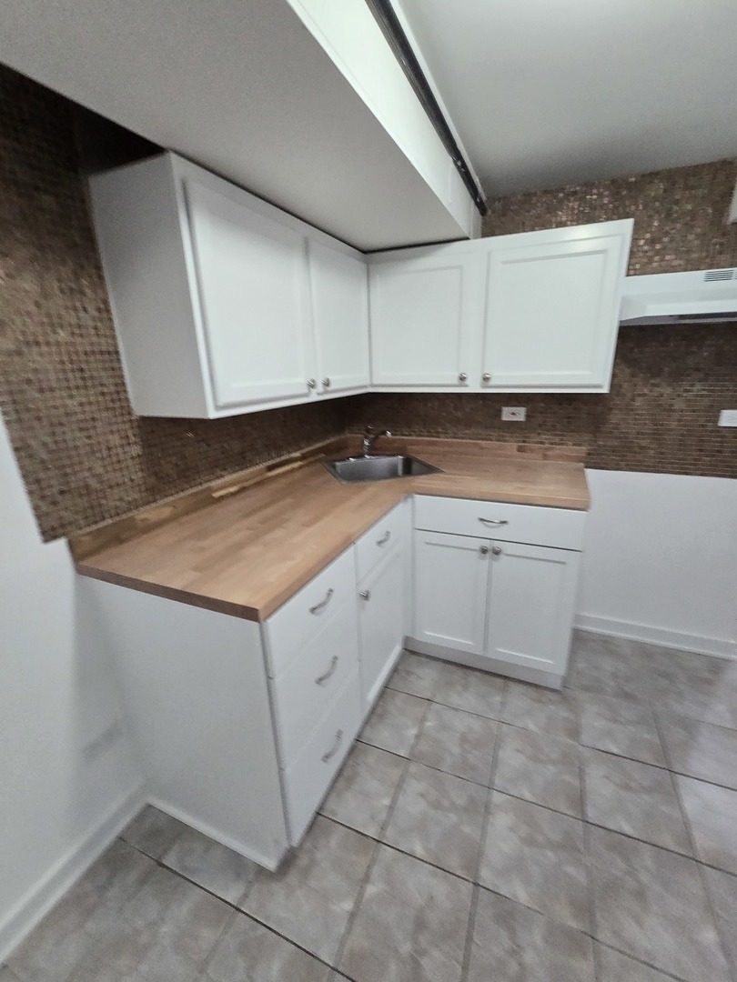 5820 South Washtenaw Avenue Chicago IL 60629