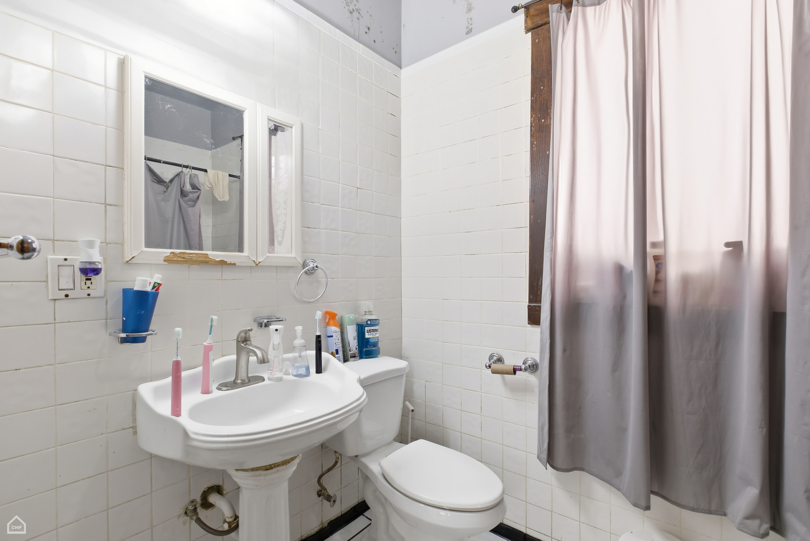 5820 South Washtenaw Avenue Chicago IL 60629