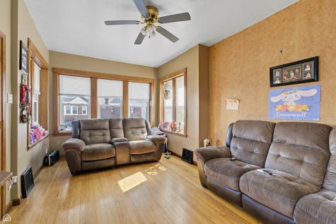 5820 South Washtenaw Avenue Chicago IL 60629