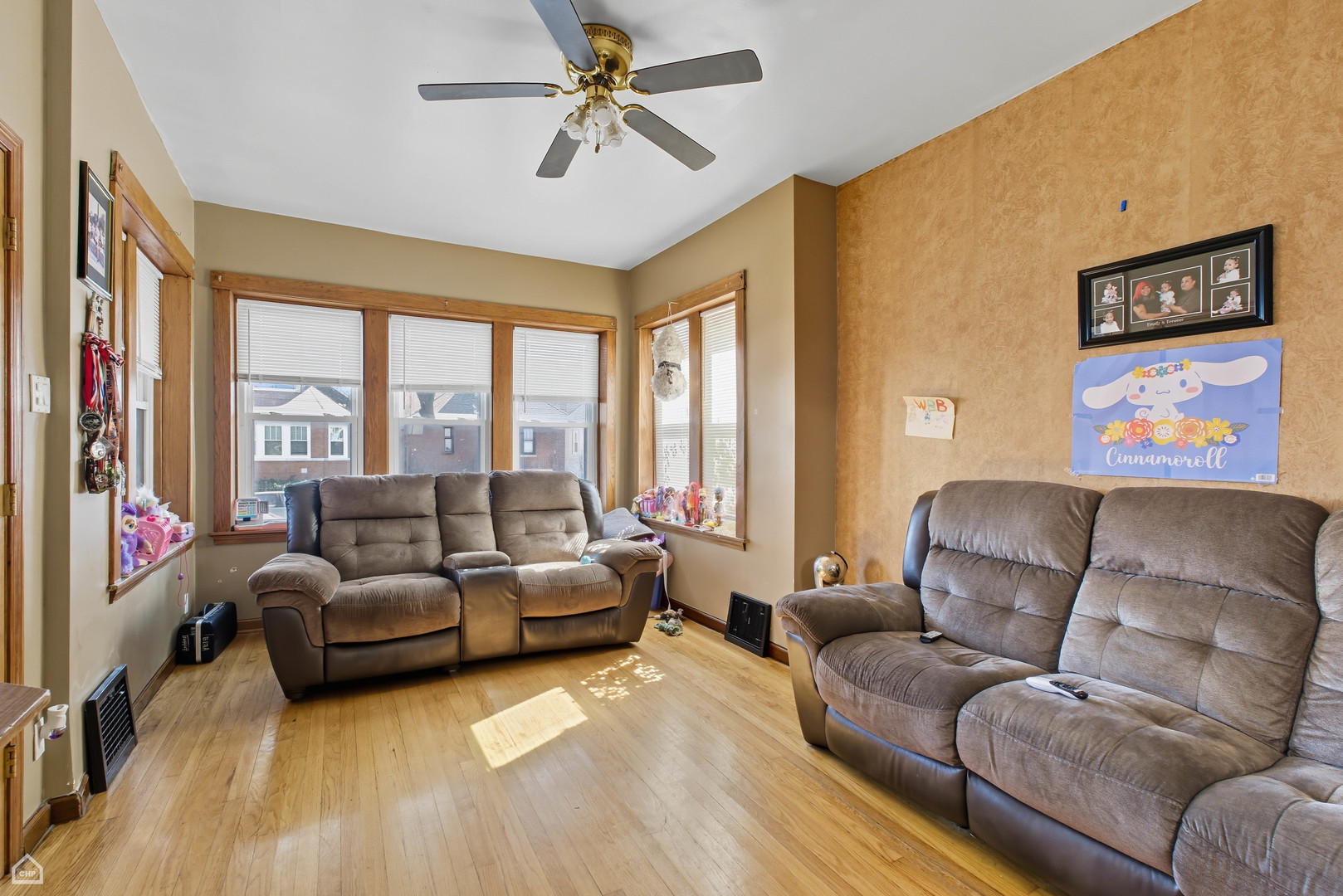 5820 South Washtenaw Avenue Chicago IL 60629