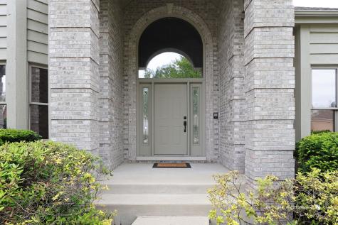 1127 Courtland Place Aurora IL 60502