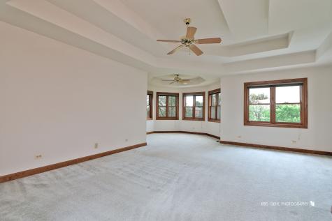 1127 Courtland Place Aurora IL 60502
