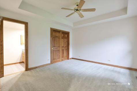1127 Courtland Place Aurora IL 60502