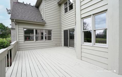 1127 Courtland Place Aurora IL 60502