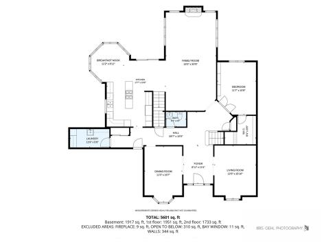 1127 Courtland Place Aurora IL 60502