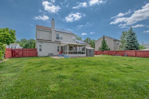 1094 Vista Drive Gurnee IL 60031