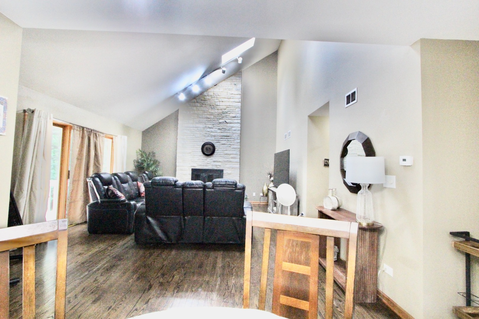 6 Allegheny Court Bolingbrook IL 60440