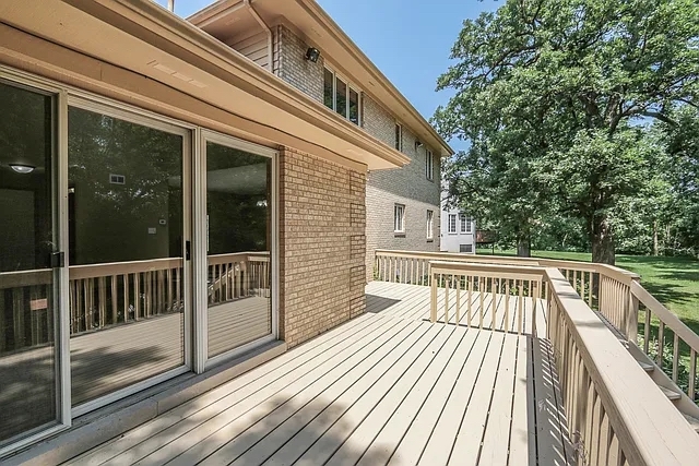 6 Allegheny Court Bolingbrook IL 60440