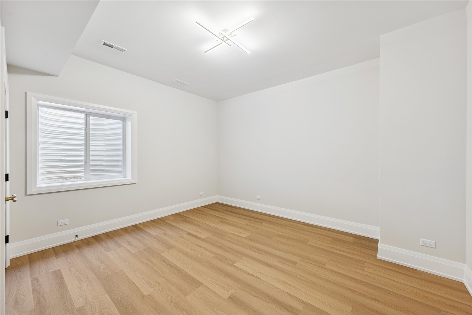 147 North Myrtle Avenue Elmhurst IL 60126