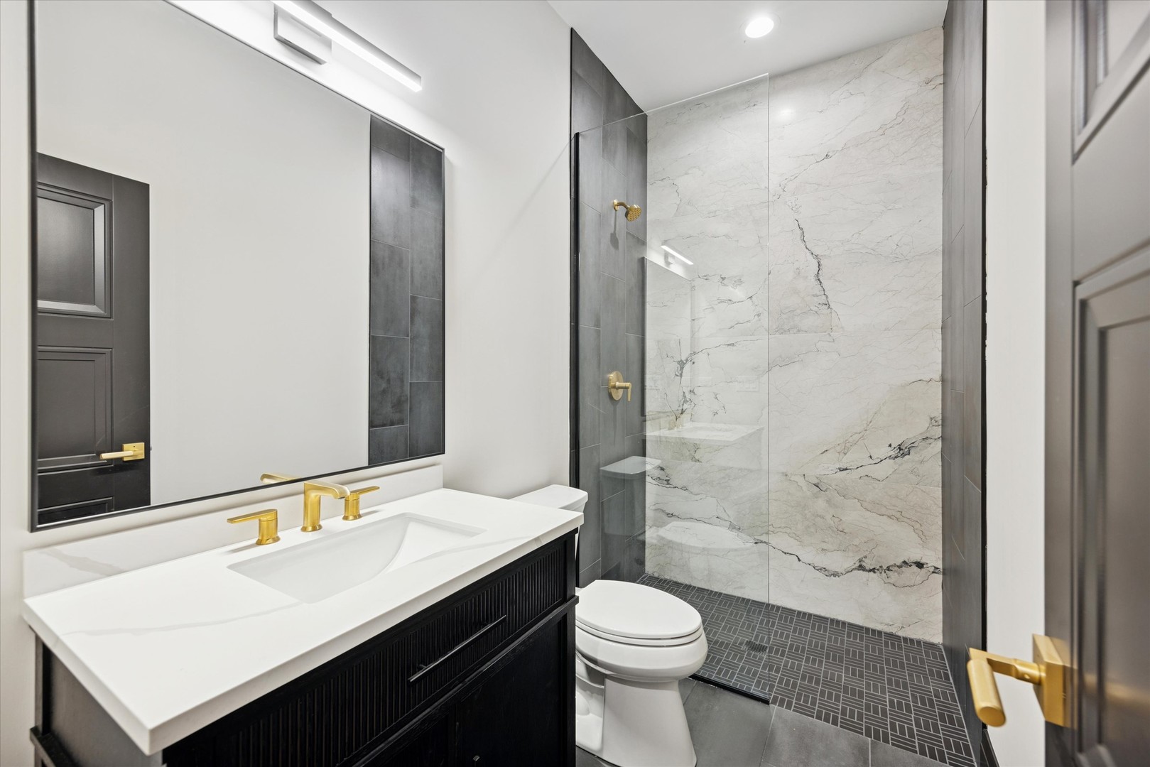 147 North Myrtle Avenue Elmhurst IL 60126