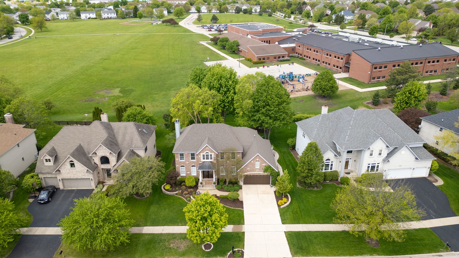 2523 Skylane Drive Naperville IL 60564
