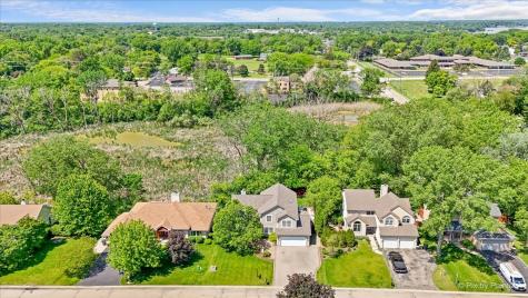 36452 North Tara Court Ingleside IL 60041