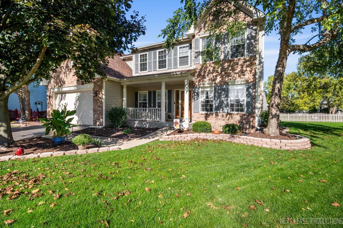 2523 Briarwood Court Aurora IL 60506