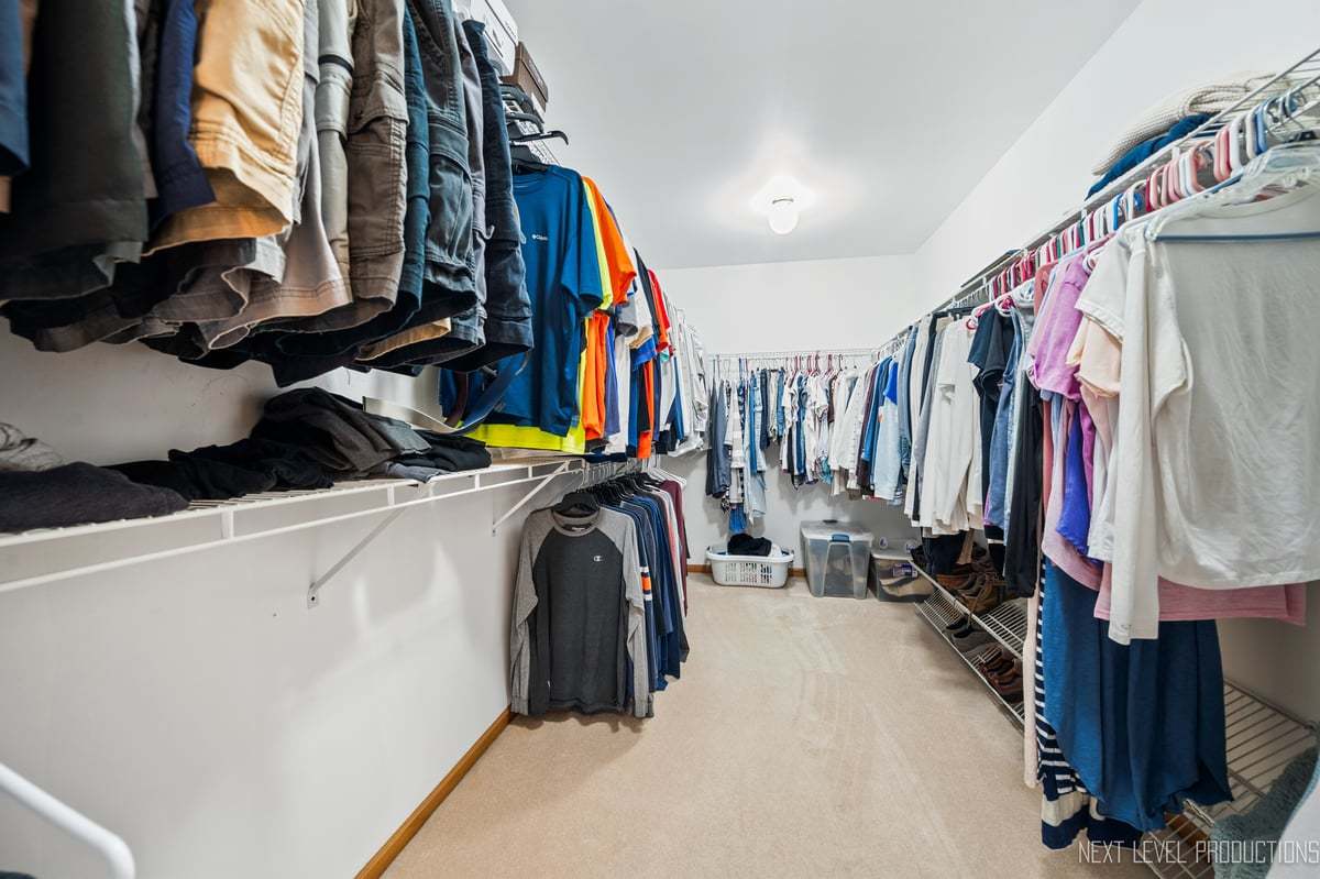 2523 Briarwood Court Aurora IL 60506