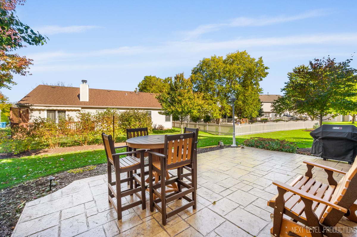 2523 Briarwood Court Aurora IL 60506