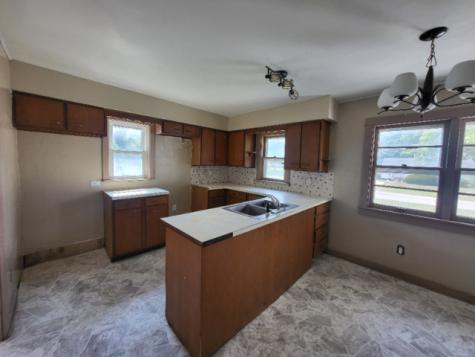 801 Main Street Crescent City IL 60928