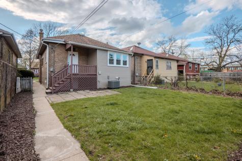1226 Hayes Avenue Oak Park IL 60302