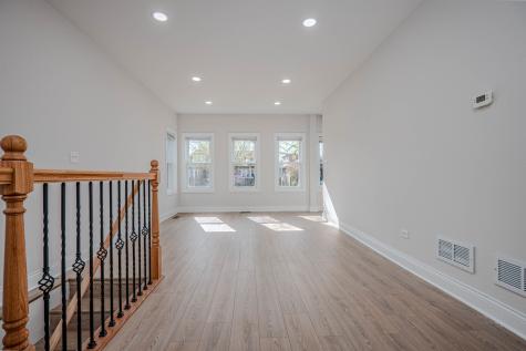 1226 Hayes Avenue Oak Park IL 60302