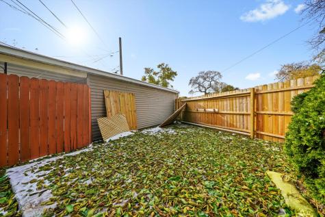 7918 South Anthony Avenue Chicago IL 60619